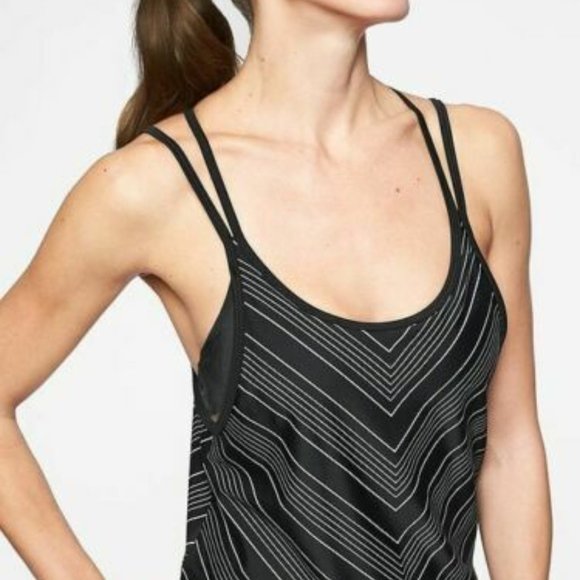 Athleta Blousy Chevron Tankini Top Size 32 B/C Black White Strappy Built In Bra - Picture 2 of 10